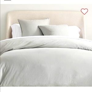 New pottery Barn Duvet Cover